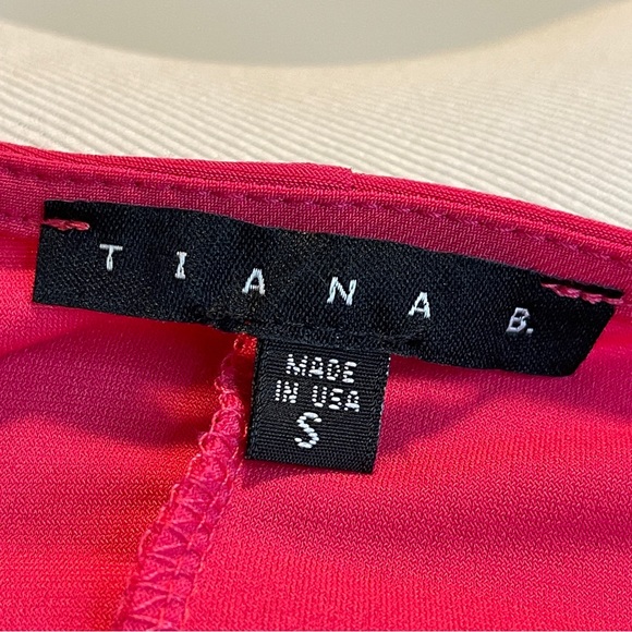 Tiana B.  Ruffle sleeveless dress fuchsia Small - Picture 5 of 6